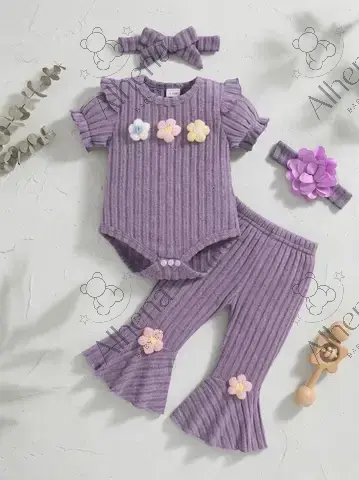 Conjunto para bebé purpura, pantalón acampanado, Verano, 3 Piezas. - foto 3