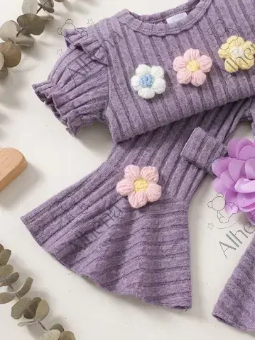 Conjunto para bebé purpura, pantalón acampanado, Verano, 3 Piezas. - foto 4